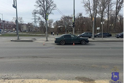 На Мехзаводе в Самаре водитель Nissan сбил 45-летнюю женщину