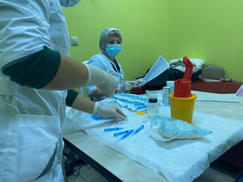 Две тысячи новокуйбышевцев прошли вакцинацию по месту жительства