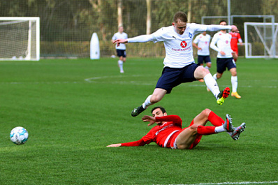 "Крылья Советов" сыграли вничью с "Вележом" 