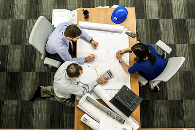 Первый рабочий день после новогодних каникул в России предложили сократить 