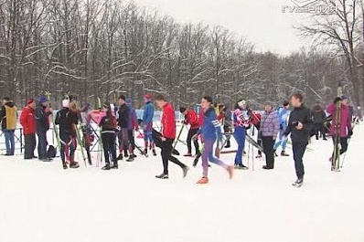 Лыжная гонка по лужам: в Самаре зимние соревнования прошли в непривычных условиях