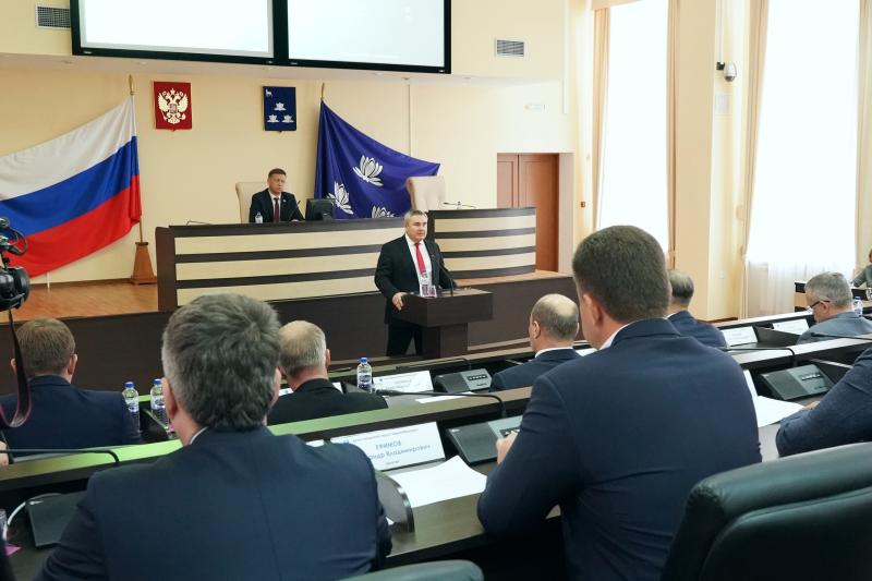 Врио главы Новокуйбышевска назначен Герой России Максим Девятов