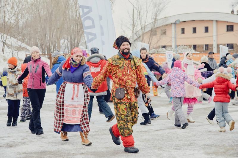 В Автограде состоится городское новогоднее шествие "Парад Деда Мороза и его друзей в Тольятти"