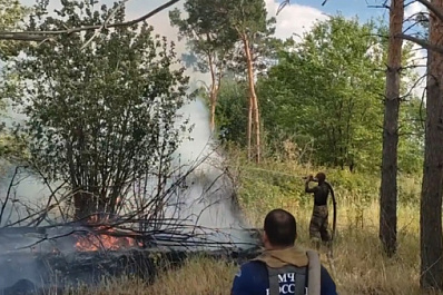 В Самарской области под Тольятти идет борьба с крупным лесным пожаром