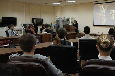 Космонавт Александр Мисуркин пообщался с самарскими студентами