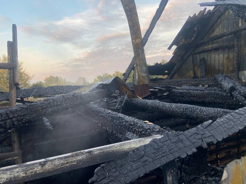 В Кошкинском районе горела частная баня на 50 "квадратах"