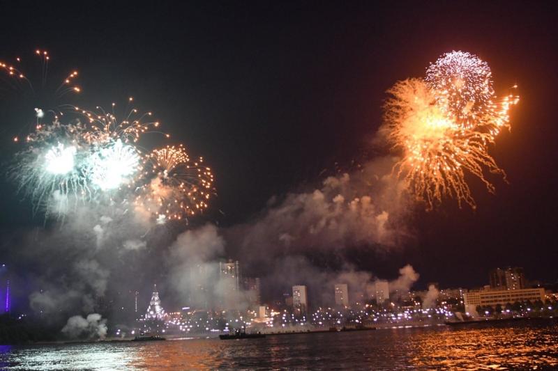 Салют Победы прогремел в Самаре