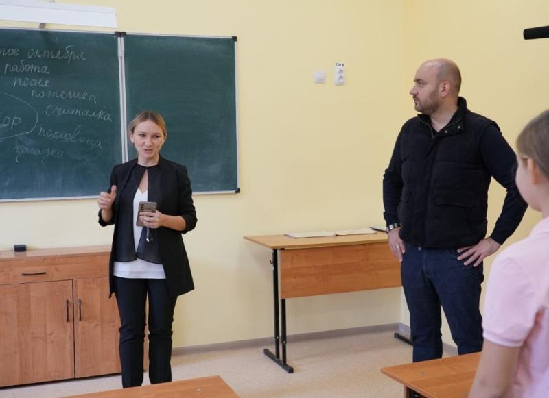 Образование, спорт и кадровые решения: Вячеслав Федорищев оценил работу социальных объектов в Кинельском районе