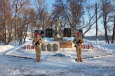 Самарские юнармейцы почтили память героев ВОВ