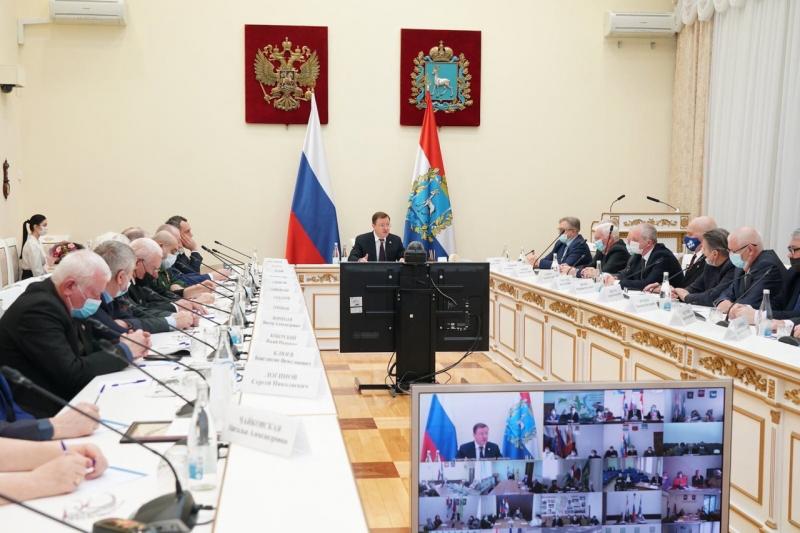 Дмитрий Азаров встретился с представителями ветеранских организаций региона