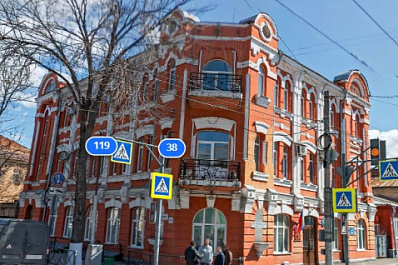 Под охрану взяли здание администрации Самарского района