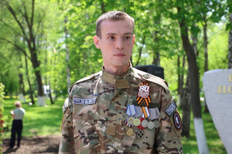 Наука побеждать: в самарском вузе открыли памятник участникам Великой Отечественной войны