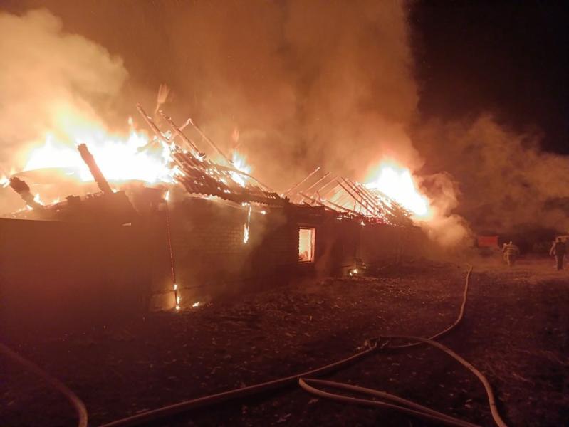 В Самарской области ночью горели сараи на 160 "квадратах"