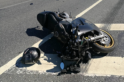 Мотоцикл-призрак влетел в машину на трассе М5 в Самарской области