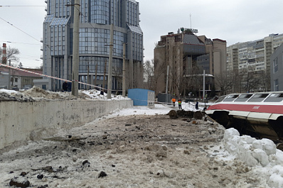 В Самаре проведут служебную проверку по ДТП с трамваем у ТЦ "Апельсин"