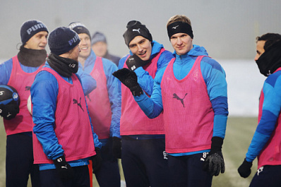 "Крылья Советов" продолжают подготовку к заключительному матчу в году