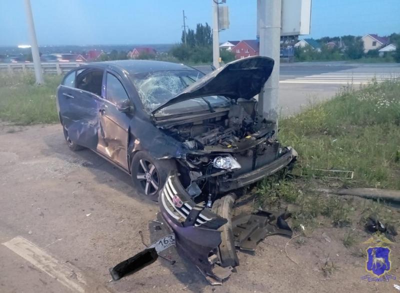 В Самаре в ДТП пострадали мальчики на самокате