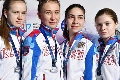 Спортсменка ЦСКА/Самара привезла серебро с первенства Европы по фехтованию