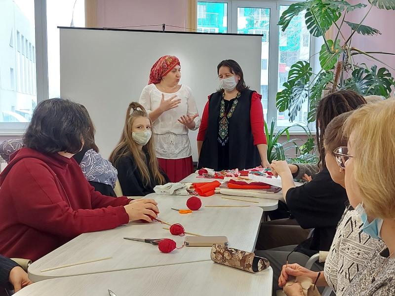  Погружение в сказку: самарцы изучали волжский фольклор с кураторами проекта "Всё начинается с бабушки"