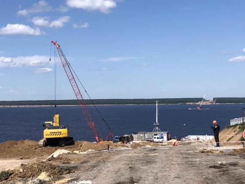 Губернатор Дмитрий Азаров проверил ход строительства Волжского моста