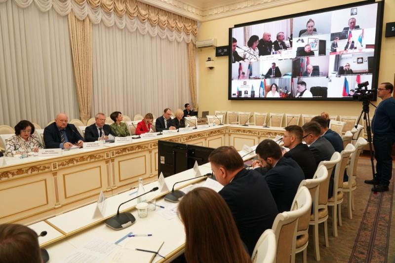 Тендер на лифты: в Самарской области готовят конкурс на закупку и установку подъемников