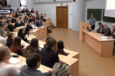 Студенты Самарского политеха пообщались с Героем России и участником спецоперации