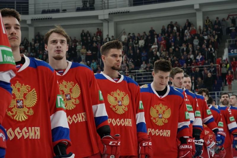 Сборные России и Беларуси по хоккею встретились на ледовой арене в Тольятти