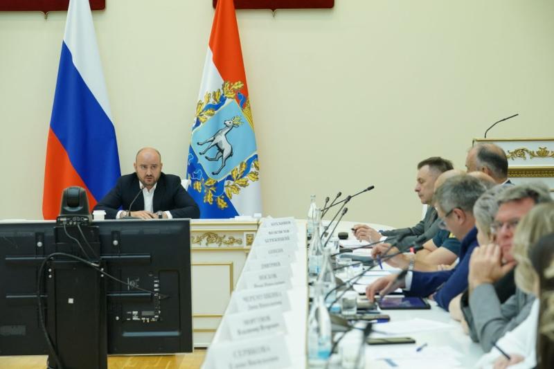 Эпидобстановка, итоги летней оздоровительной кампании, обращения граждан - главные темы оперативного совещания в Правительстве региона