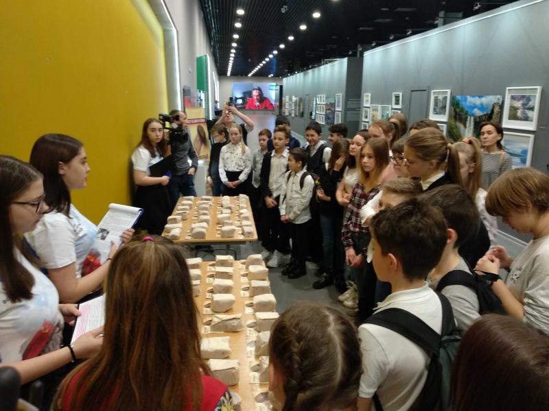 Самарская область присоединилась к Всероссийской акции "Блокадный хлеб".