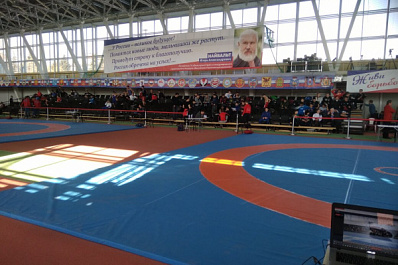 В Самаре стартовал Всероссийский турнир по греко-римской борьбе