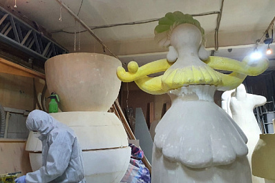 В Самаре на площади Куйбышева появится чайная с 2-метровыми ложками и чашками