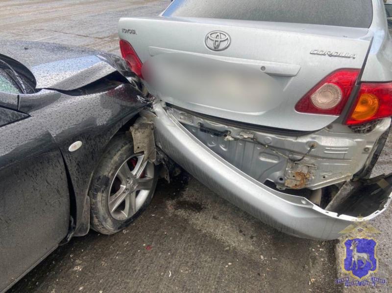 В Самаре малолитражка спровоцировала массовое ДТП