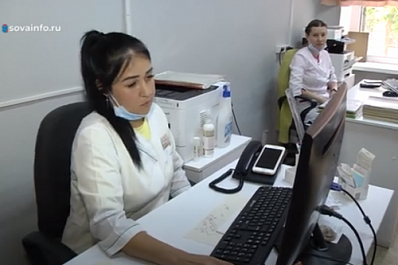 Комиссия "Губернаторского контроля" оценила качество ремонта детской поликлиники в Жигулевске