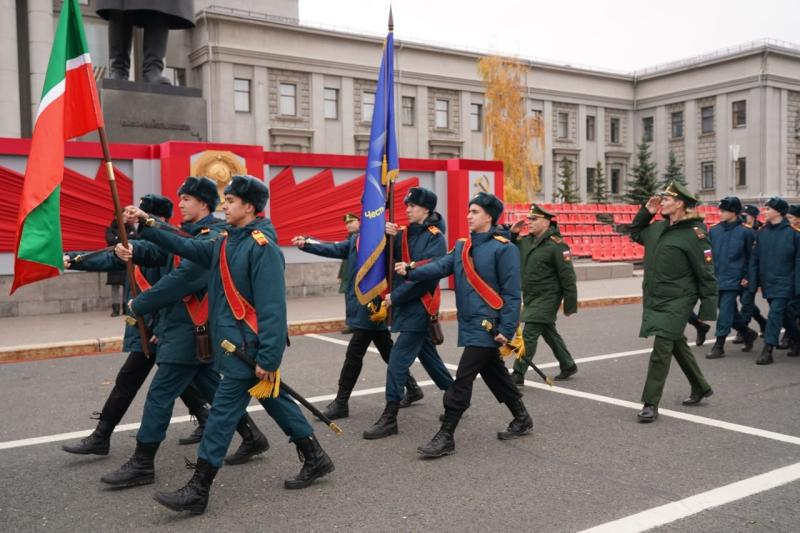 В Самаре прошла генеральная репетиция Парада Памяти