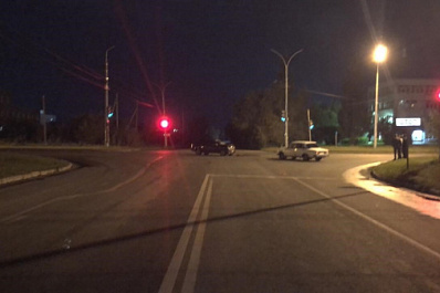 В Тольятти столкнулись "Гранта" и "шестерка"