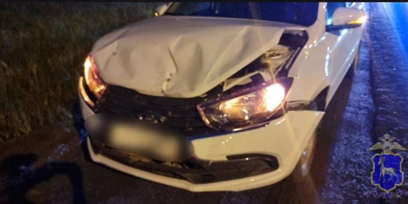 В Самарской области в аварии с двумя "Грантами" и "десяткой" пострадала 9-летняя девочка