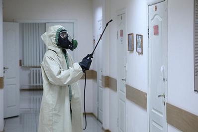 Специалисты РХБ защиты проводят дезинфекцию воинских частей Самарского гарнизона 