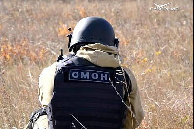 Росгвардейцы провели учебную спецоперацию в Самарской области