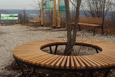 В нацпарке "Самарская Лука" благоустроили смотровую площадку на горе Отважной