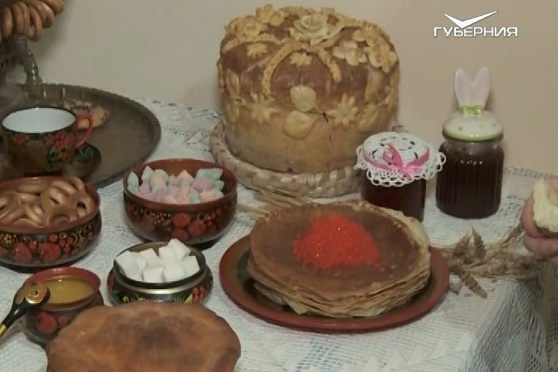 Православные праздники в библиотеке народов Поволжья. Путь паломника. Миссия добра