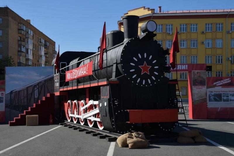 Музейные экспозиции и концерт: как отметят День воинской славы на площади Куйбышева 