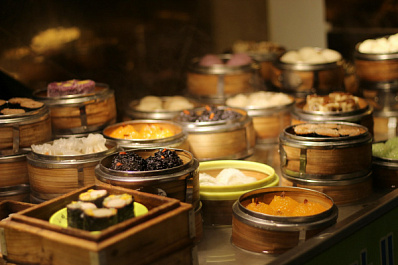 Эксперты Роспотребнадзора рассказали, как хранить продукты в жару