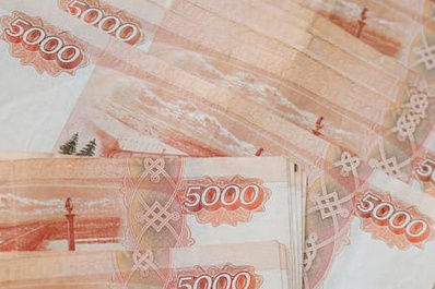 В Тольятти сотрудница банка спасла 82-летнюю пенсионерку от перевода 150 тыс. руб. мошенникам