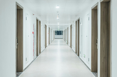 Самарцам рассказали, будут ли штрафовать за неправильные входные двери