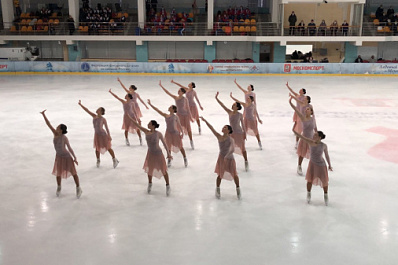 Тольяттинские фигуристы победили в Москве на первом этапе Кубка России по синхронному катанию