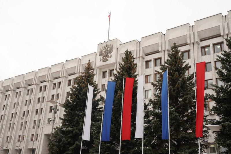 Губернатор Дмитрий Азаров поблагодарил самарцев за поддержку пострадавших от паводка жителей Оренбуржья