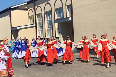 В Международный день танца жители Самарской области принимают участие в акции "Культурный хоровод"