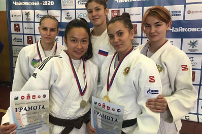 12 дзюдоистов из сборной Самарской области выиграли медали чемпионата ПФО