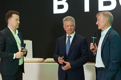 В серийную LADA Azimut интегрируют новую российскую программную платформу под управлением нейросети