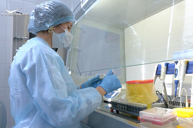 Аллерголог-иммунолог Максим Золотов рассказал, можно ли одновременно делать прививки от гриппа и COVID-19